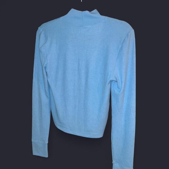 American Eagle Blue Long sleeve mock neck crop top women's large - Picture 3 of 3